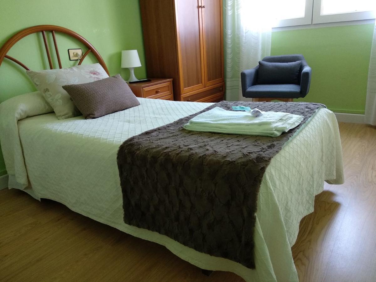 Hostal Buenavista Сан Киприан Екстериор снимка